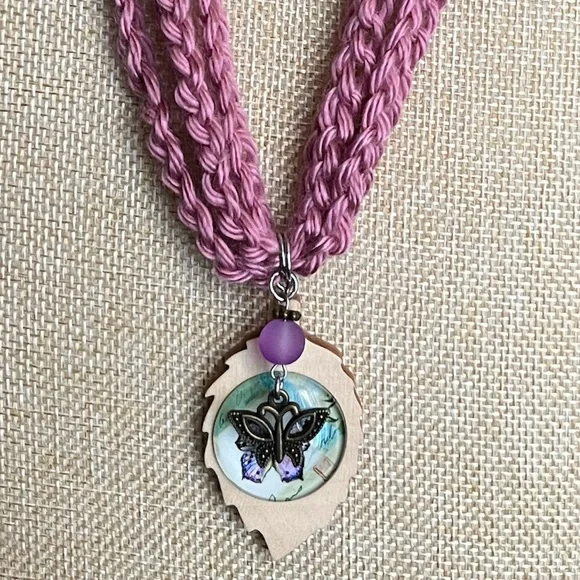 Handmade Crochet Butterfly Pendant Necklace Cottagecore - Picture 10 of 13
